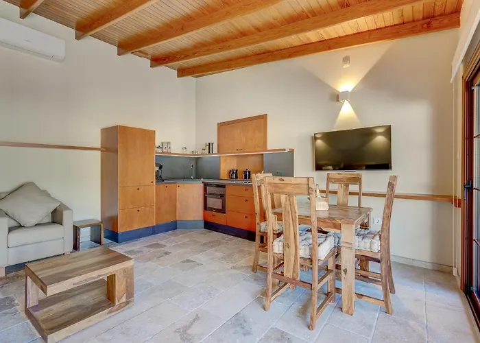 Casa Waldeck En Jardines Del Duque *