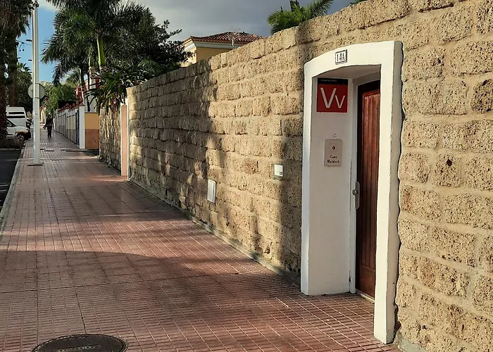 Casa Waldeck En Jardines Del Duque