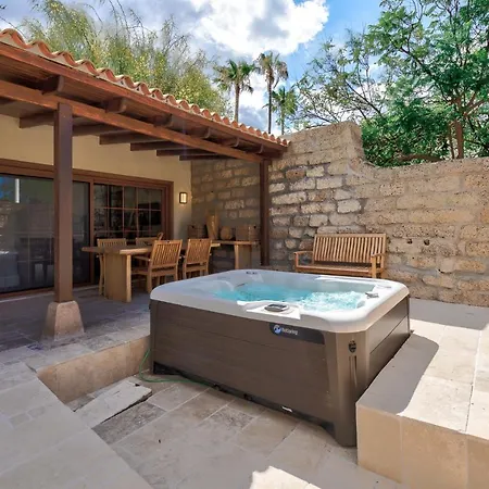 Holiday home Casa Waldeck En Jardines Del Duque